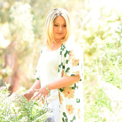 Arístida la Mística - Más Allá de lo Visible